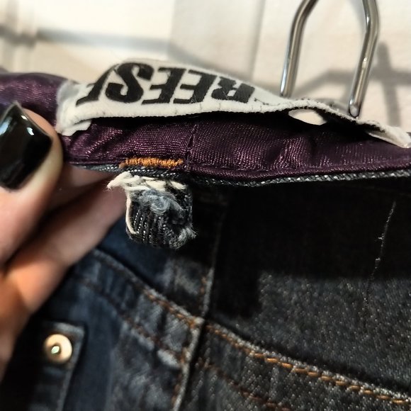 30 Le Chateau Reese dark wash denim jeans baby boot small flair - Picture 4 of 5